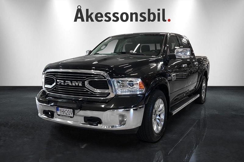 Svart Begagnad 2017 Dodge Ram Pickup | 349 000 kr (Marknadspris) - Bild 1/4