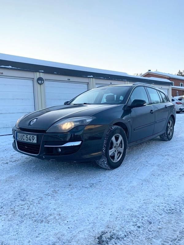 Begagnad 2011 Renault Laguna GrandTour Kombi | 29 000 kr (Marknadspris) - Bild 1/4