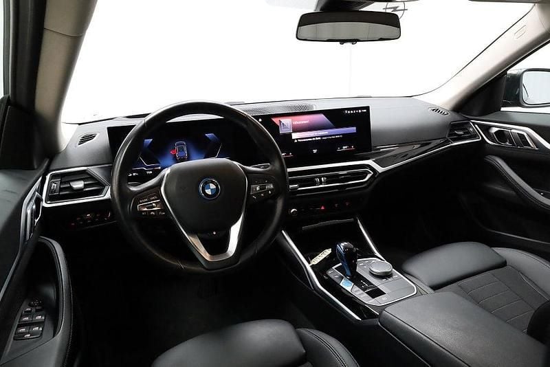 Begagnad BMW i4 250 kW (340 HK) 2022 Grön Sedan