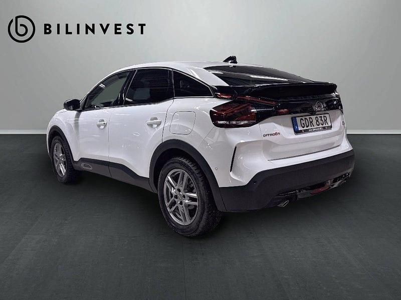 Begagnad Citroën C4 PureTech 131 HK (96 kW) 2023 Vit Halvkombi