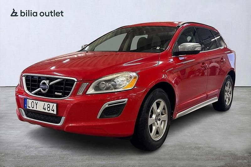 Röd Begagnad 2011 Volvo XC60 R-Design SUV | 99 900 kr (Superpris) - Bild 1/4