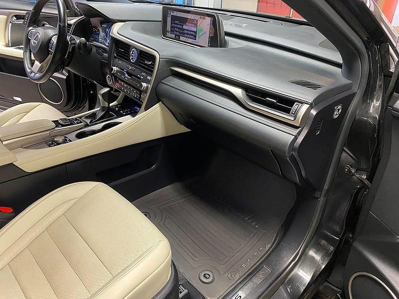 Begagnad Lexus RX450h Sport Line 313 HK (230 kW) 2017 Svart SUV