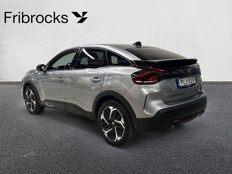 Begagnad Citroën C4 Shine 131 HK (96 kW) 2023 Grå Halvkombi