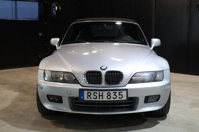 Begagnad BMW Z3 M Sport 192 HK (141 kW) 1998 Grå Cab