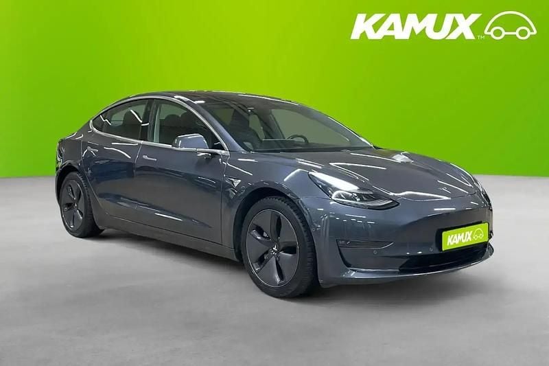 Begagnad Tesla Model 3 Long Range AWD 366 kW (498 HK) 2019 Silver/grå Sedan