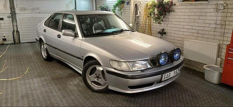 Begagnad Saab 9-3 150 HK (110 kW) 2003