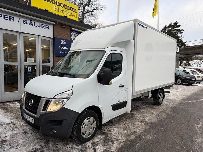 Vit Begagnad 2017 Nissan NV400 Van | 185 000 kr (Marknadspris) - Bild 1/4