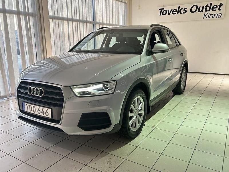 Silver Begagnad 2016 Audi Q3 SUV | 169 900 kr (Marknadspris) - Bild 1/4