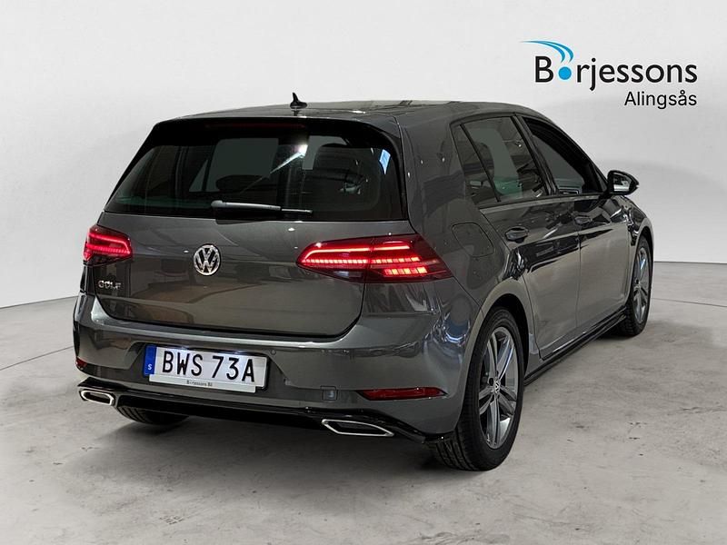 Begagnad VW Golf VII R-line 151 HK (111 kW) 2020 Grå