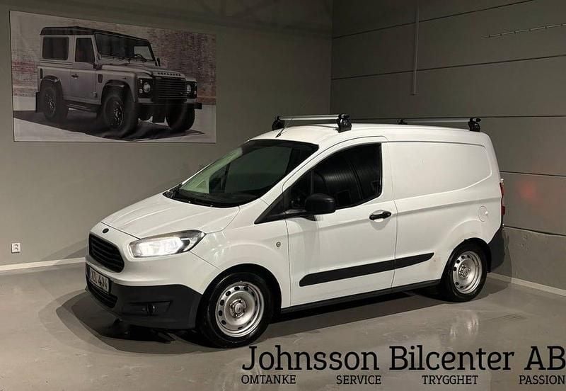 Vit Begagnad 2015 Ford Transit Van | 59 900 kr (Bra pris) - Bild 1/4