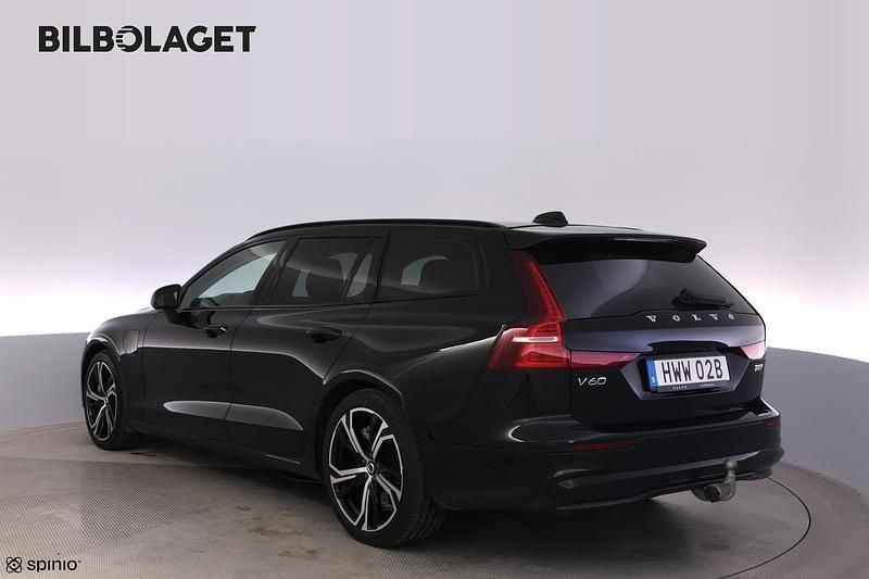 Begagnad Volvo V60 455 HK (334 kW) 2026 Svart Kombi