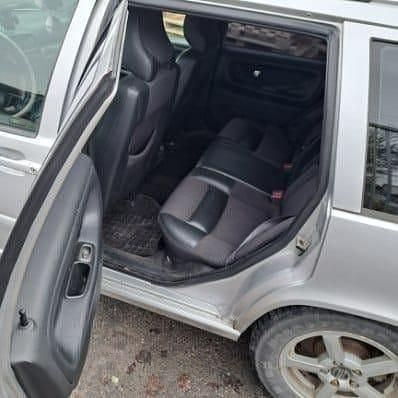 Begagnad 2000 Volvo V70 Kombi | 13 000 kr (Marknadspris) - Bild 1/4