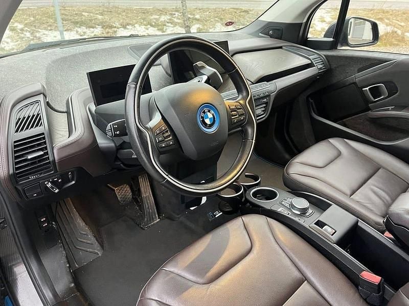 Begagnad BMW i3 Comfort Edition 135 kW (184 HK) 2021 Grå Halvkombi