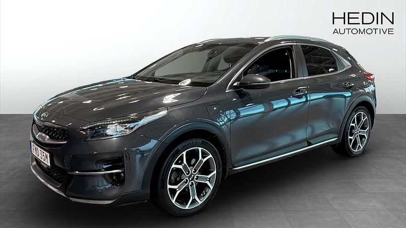 Grå (grey) Begagnad 2020 Kia XCeed Advance SUV | 219 900 kr - Bild 1/4