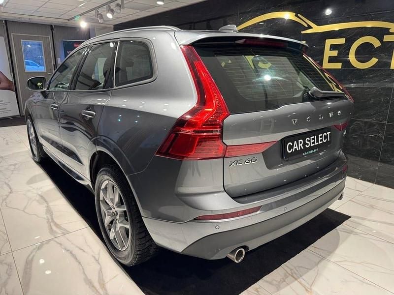 Begagnad Volvo XC60 Momentum 193 HK (141 kW) 2019 Grå SUV