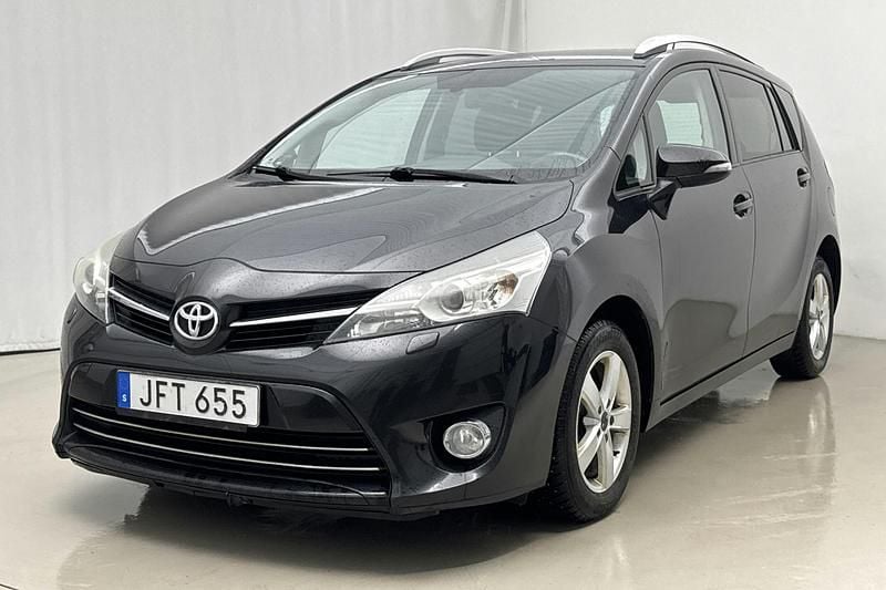 Svart Begagnad 2015 Toyota Verso Edition Minibuss | 87 000 kr (Bra pris) - Bild 1/4