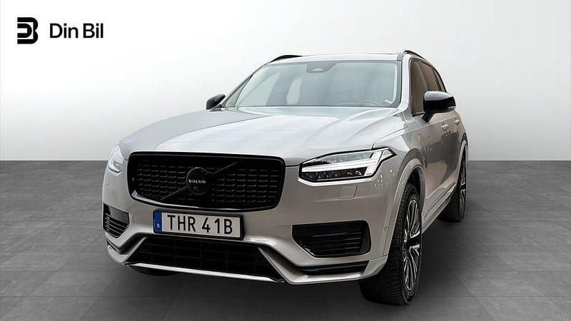Begagnad Volvo XC90 310 HK (228 kW) 2023 Silver SUV