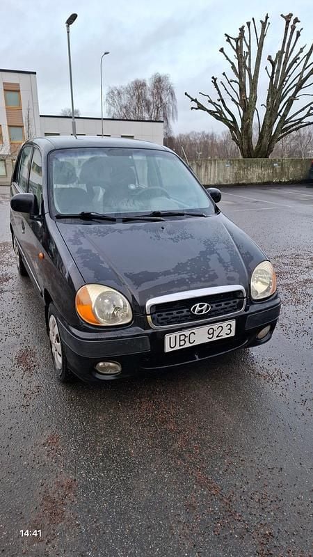 Begagnad 2003 Hyundai Atos Prime Halvkombi | 25 000 kr (Lite dyr) - Bild 1/4
