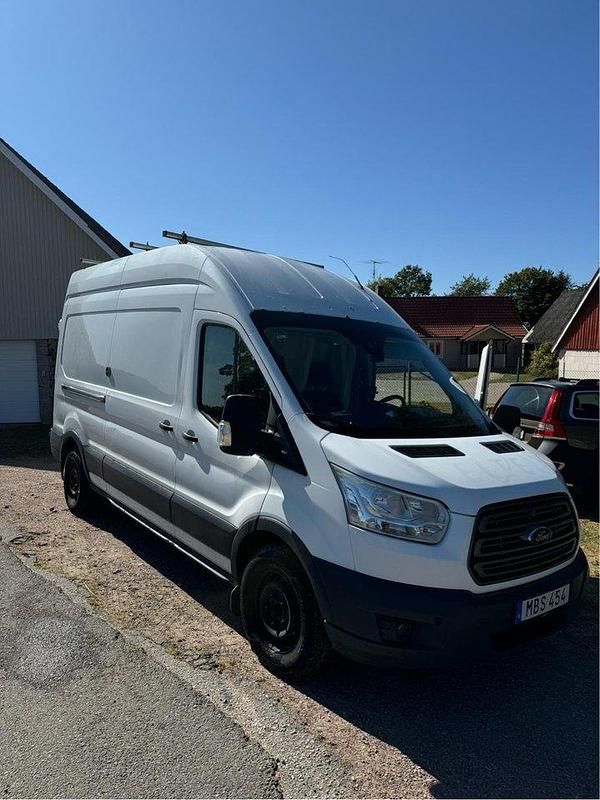 Begagnad 2016 Ford Transit Minibuss | 199 000 kr - Bild 1/4
