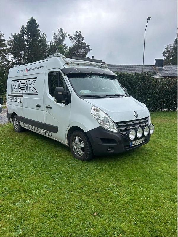 Vit Begagnad 2014 Renault Master Van | 59 900 kr (Marknadspris) - Bild 1/4
