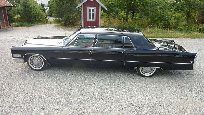 Svart Begagnad 1966 Cadillac Fleetwood Sedan | 345 000 kr - Bild 1/4