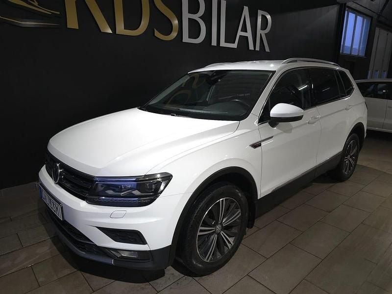 Begagnad VW Tiguan Allspace GT 190 HK (139 kW) 2018 Vit SUV