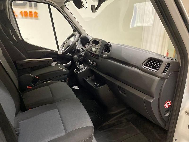 Begagnad Renault Master 58 kW (79 HK) 2024 Vit Van
