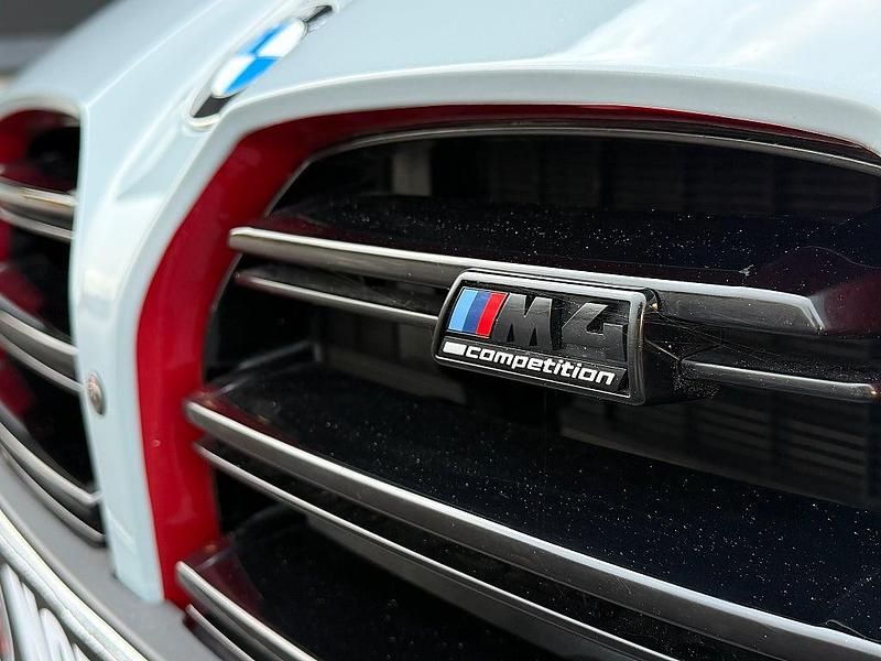 Begagnad BMW M4 Cabriolet Competition Edition 510 HK (375 kW) 2022 Grå Cab