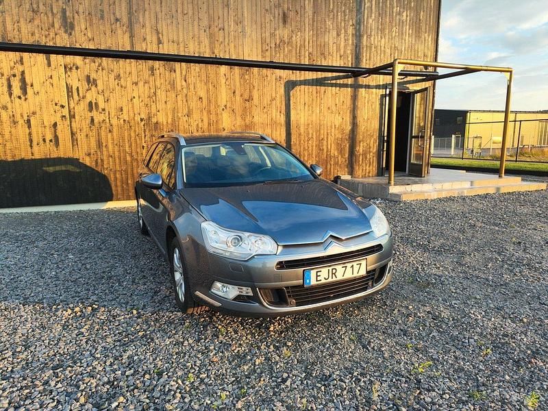 Grå Begagnad 2010 Citroën C5 Kombi | 59 900 kr (Dyr) - Bild 1/3