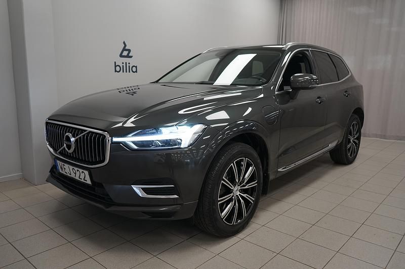 Mörkgrå Begagnad 2018 Volvo XC60 Inscription SUV | 349 900 kr (Superpris) - Bild 1/3