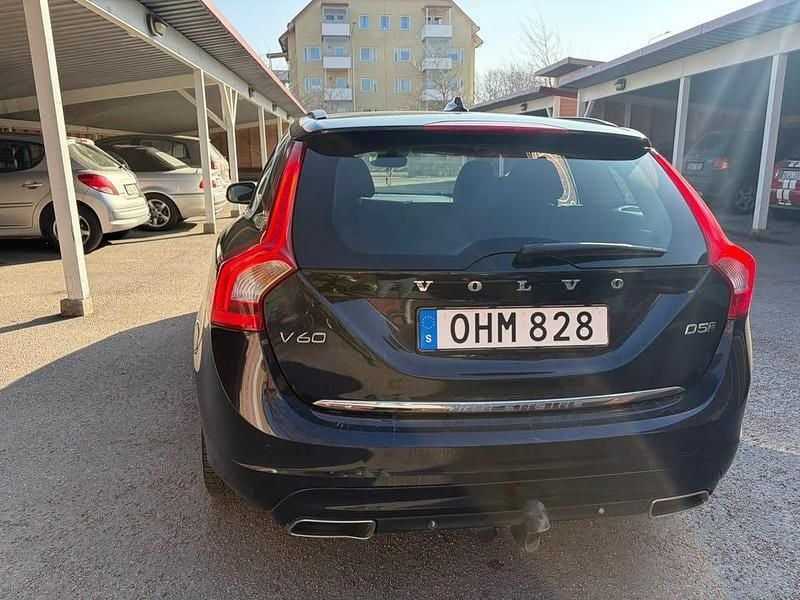 Begagnad Volvo V60 231 HK (169 kW) 2017 Kombi