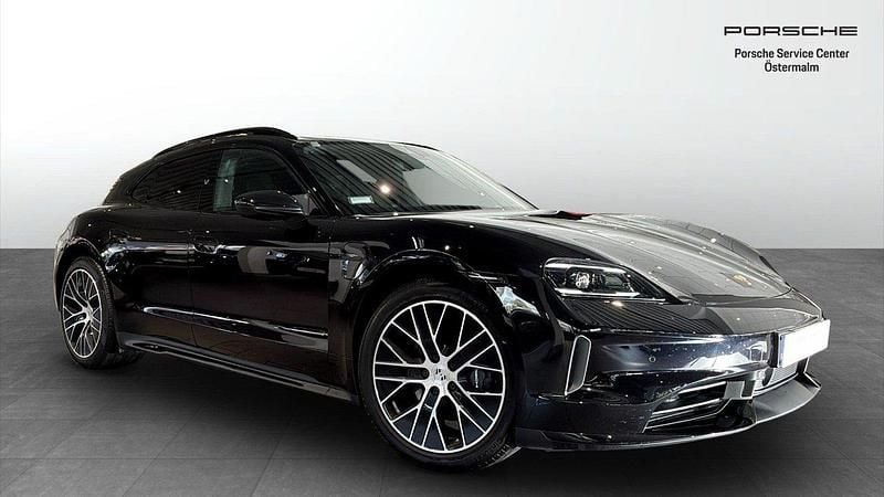 Begagnad Porsche Taycan Sport Turismo 319 kW (435 HK) 2024 Svart Sedan