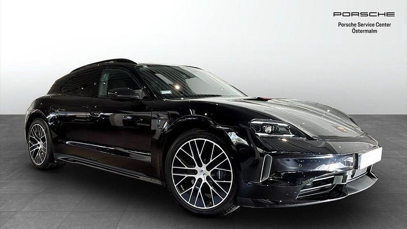 Svart Begagnad 2024 Porsche Taycan Sport Turismo Sedan | 1 025 000 kr - Bild 1/4