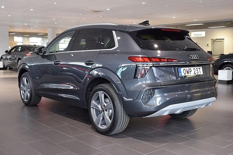Ny Audi Q3 272 HK (200 kW) 2026 SUV