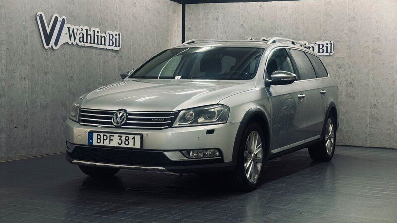 Silver Begagnad 2013 VW Passat Alltrack Kombi | 109 900 kr (Marknadspris) - Bild 1/4