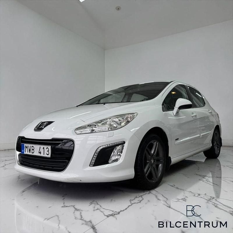 Begagnad Peugeot 308 SW 112 HK (82 kW) 2012 Grå Kombi