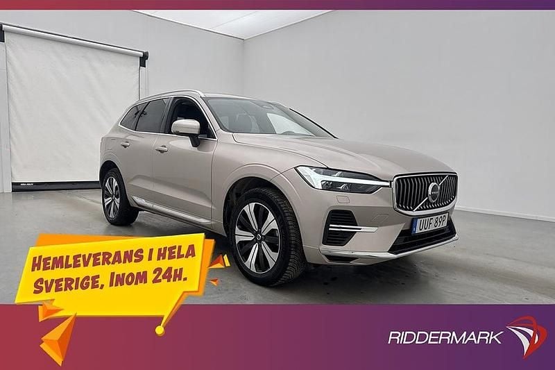 Begagnad Volvo XC60 Plus 350 HK (257 kW) 2022 Ljusgrå SUV