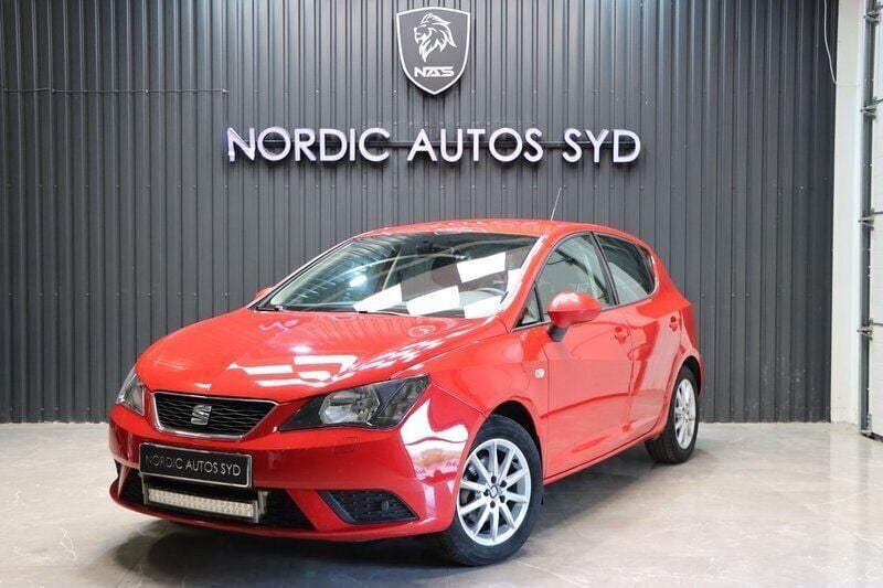 Röd Begagnad 2016 Seat Ibiza Halvkombi | 99 900 kr (Marknadspris) - Bild 1/4