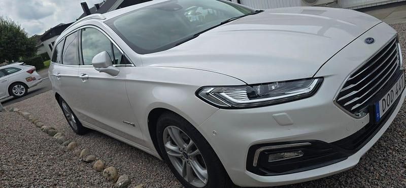 Begagnad Ford Mondeo 187 HK (137 kW) 2019 Kombi