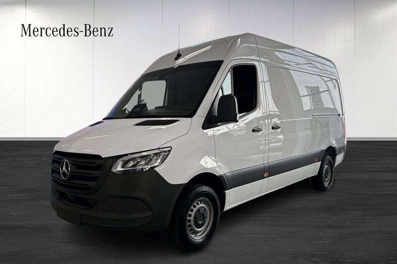 Vit Ny 2024 Mercedes Sprinter Van | 683 625 kr (Lite dyr) - Bild 1/4