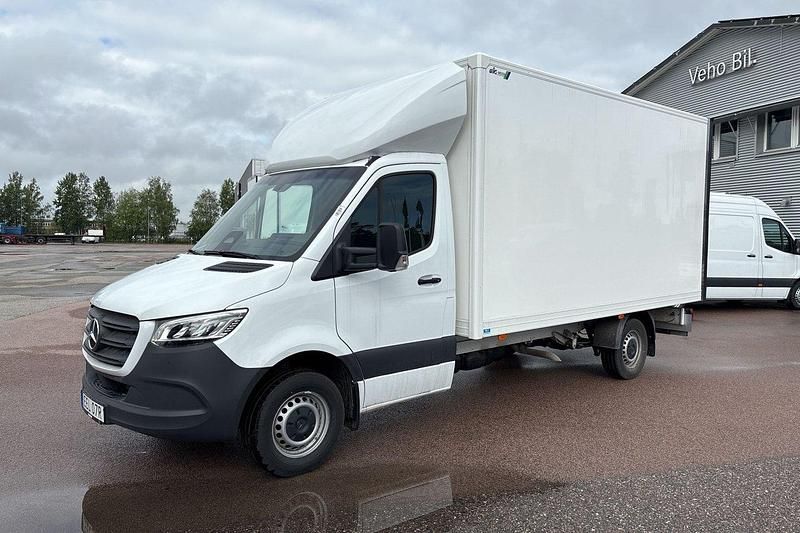Vit Ny 2025 Mercedes Sprinter Van | 748 748 kr (Dyr) - Bild 1/4