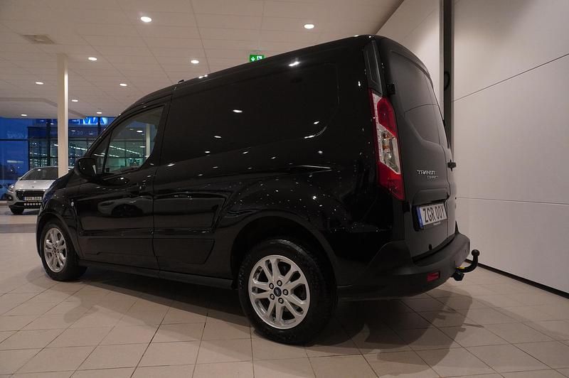 Begagnad Ford Transit 2023 Svart Pickup