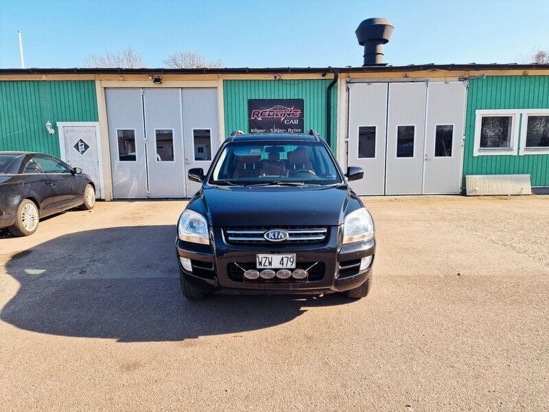 Svart Begagnad 2005 Kia Sportage 4 SUV | 36 000 kr (Marknadspris) - Bild 1/4