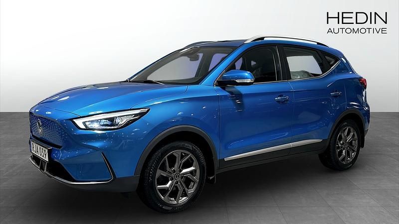 Blå Begagnad 2022 MG ZS Comfort SUV | 234 900 kr (Marknadspris) - Bild 1/4