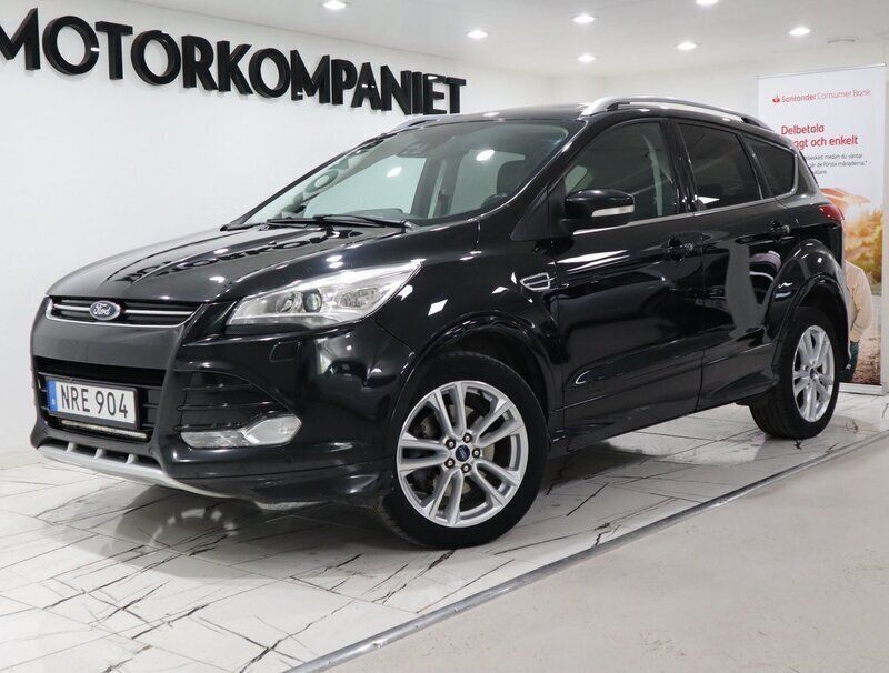 Svart Begagnad 2014 Ford Kuga Titanium SUV | 129 900 kr (Marknadspris) - Bild 1/4