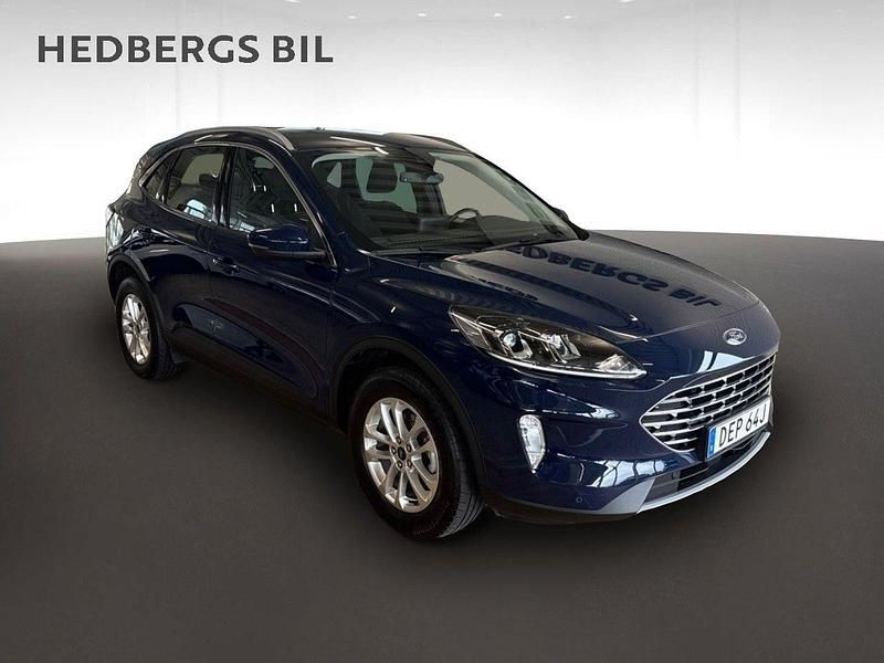 Blå Begagnad 2022 Ford Kuga SUV | 259 900 kr (Marknadspris) - Bild 1/4