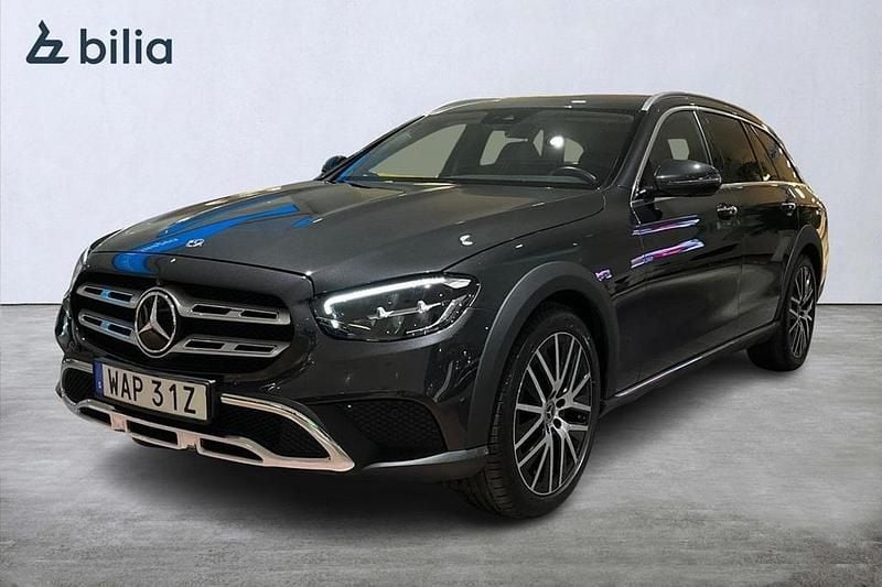Begagnad Mercedes E220 All-Terrain 203 HK (149 kW) 2023 Grå Kombi