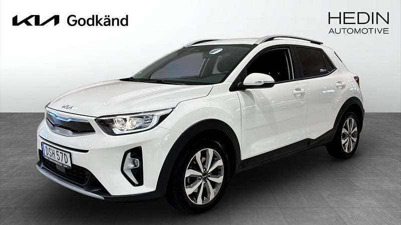 Vit (white) Begagnad 2022 Kia Stonic Advance SUV | 179 900 kr (Bra pris) - Bild 1/4
