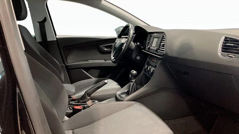 Begagnad Seat Leon 110 HK (80 kW) 2016 Svart