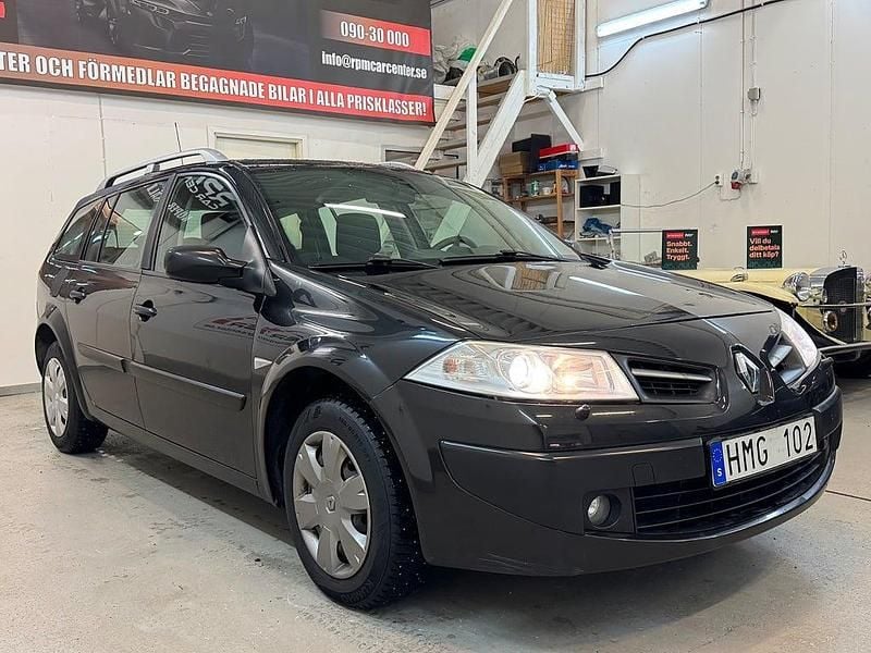 Begagnad Renault Mégane GrandTour 105 HK (77 kW) 2008 Svart Kombi